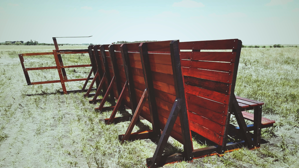 Personal de WERT trabajando en el campo